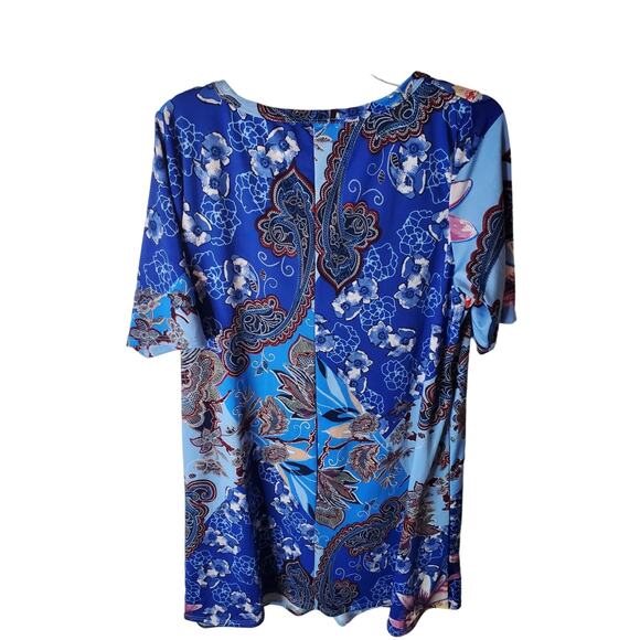 Tiffany & Grey 1X Blue Floral Shift Dress with Necklace - Picture 3 of 6